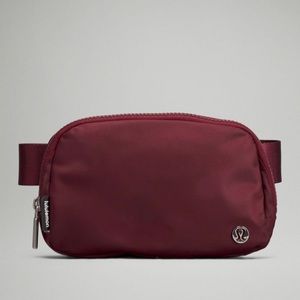 New With Tags Lululemon Everywhere belt bag in Red Merlot